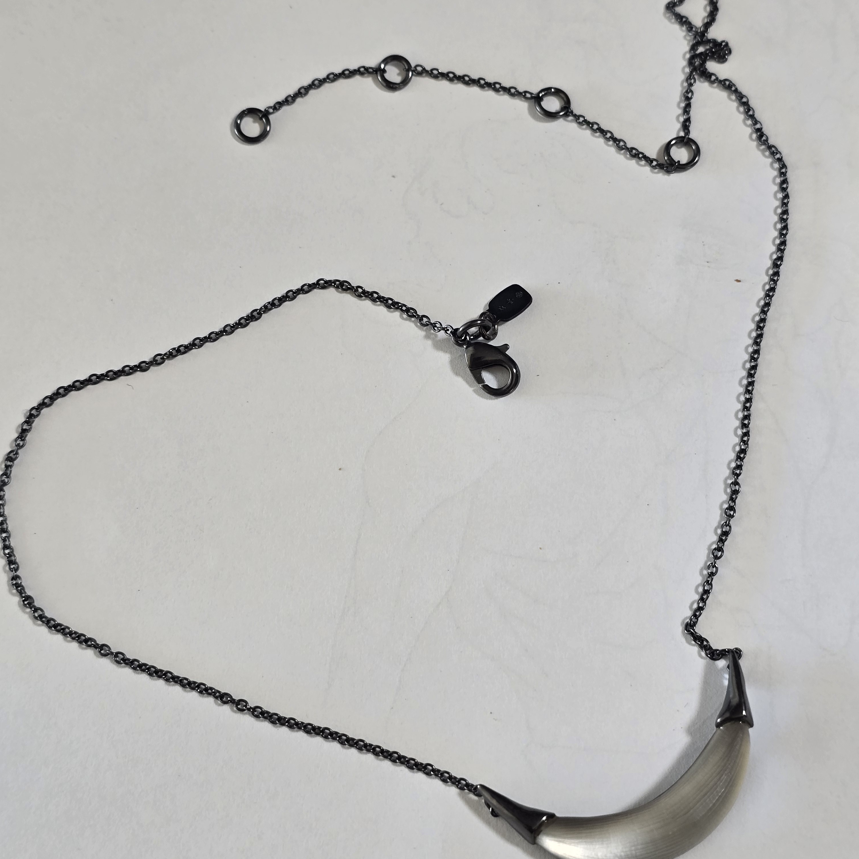 Alexis Bittar Black And Silver Crescent Lucite Pendant Necklace 55$